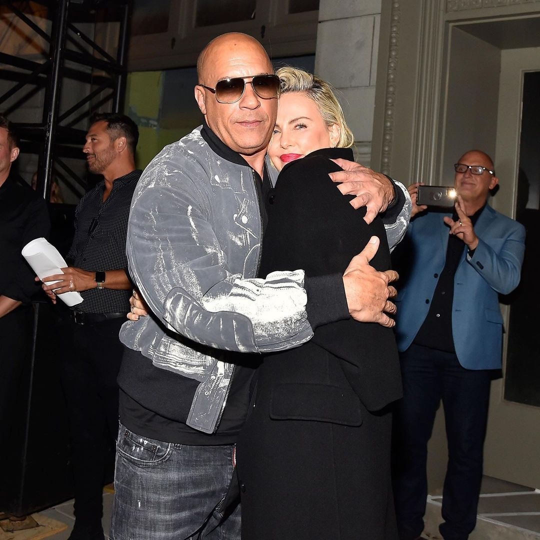 tuổi 46 Charlize Theron ảnh 8 tuoi 46 Charlize Theron anh 8