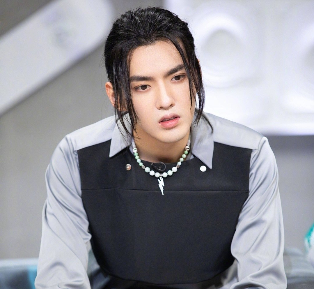 nghe si bi phong sat anh 1