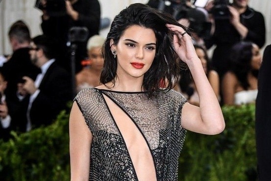 Dem tiec thoi trang xa xi nhat Hollywood con co gia? hinh anh