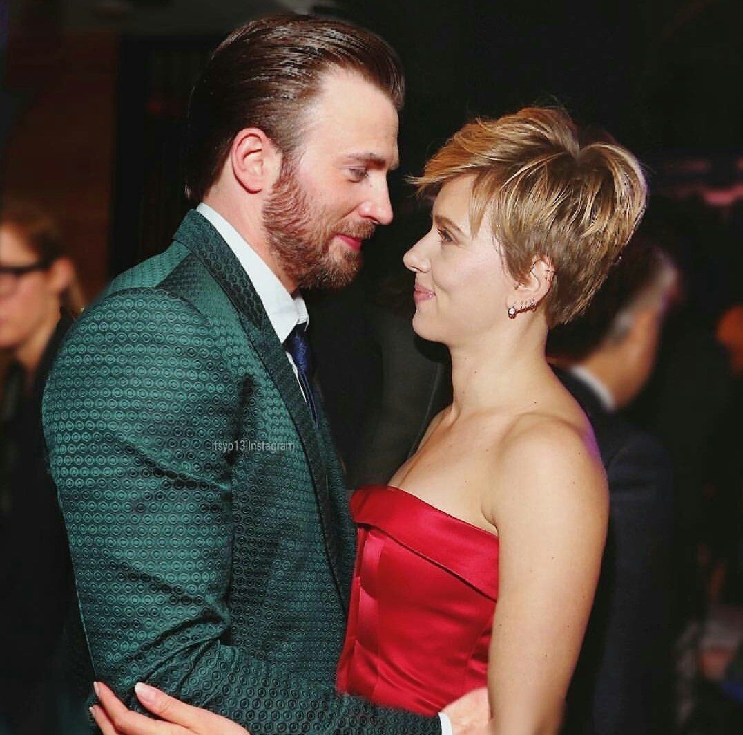 moi quan he giua Scarlett Johansson va Chris Evans anh 7