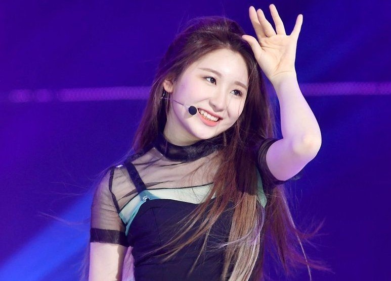 Mnet xin loi sau vu show thieu ton trong dao Hoi hinh anh