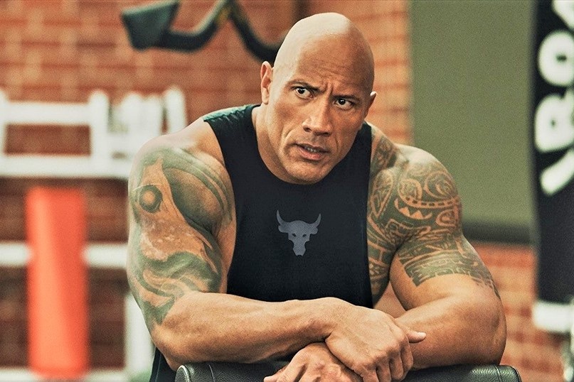 The Rock tung chi co 7 USD trong tui hinh anh