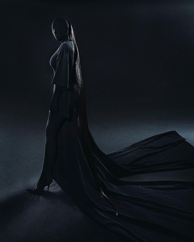 Kim Kardashian tai Met Gala anh 14