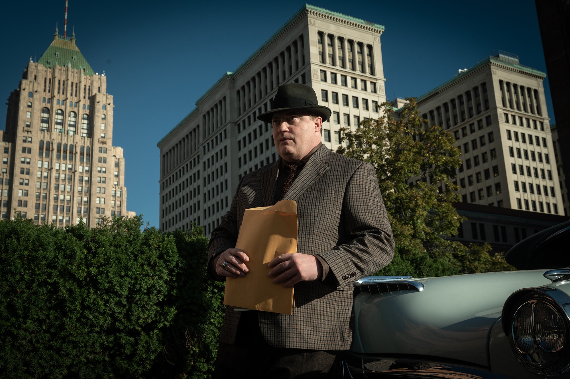 vai dien 300 kg cua Brendan Fraser anh 1