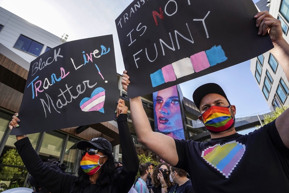 Nhan vien Netflix bieu tinh anh 1