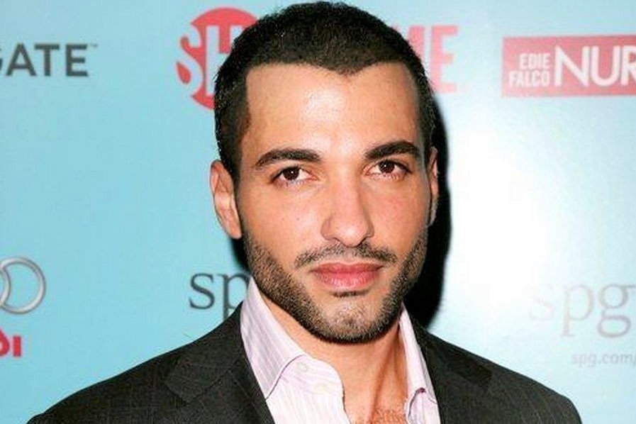 Ban doi cua sieu anh hung dong tinh dau tien tren man anh hinh anh