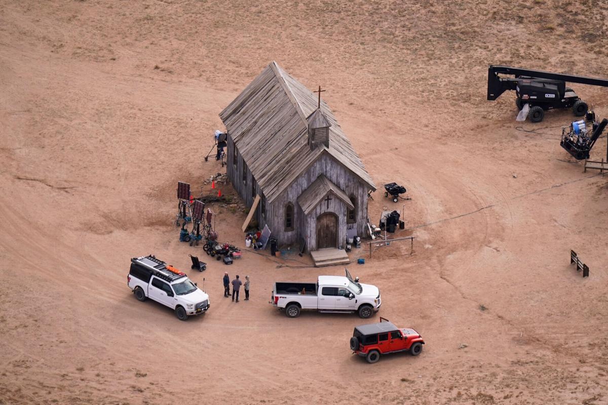 bao luc tren man anh anh 1