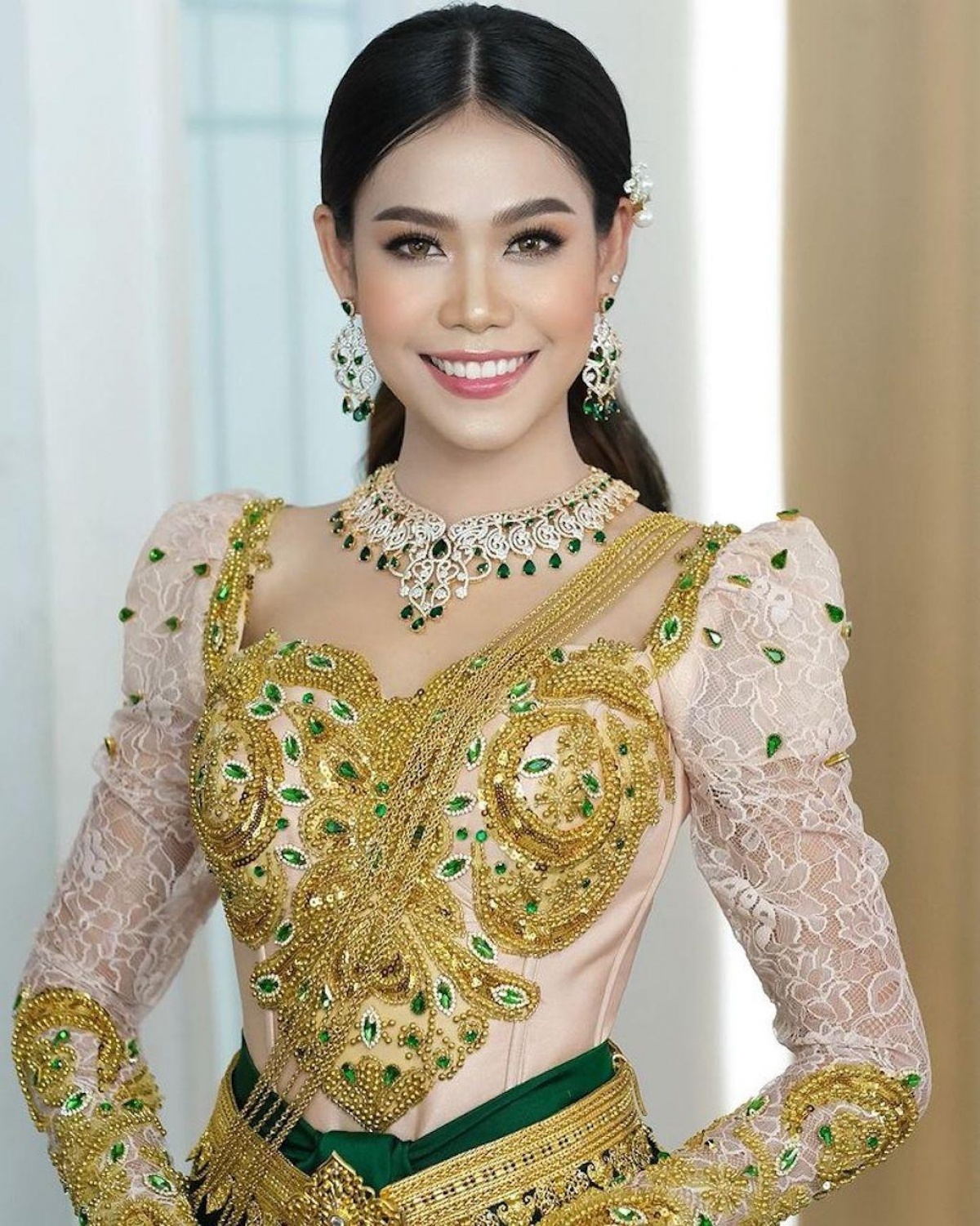 dai dien Dong Nam A tai Miss Universe anh 31