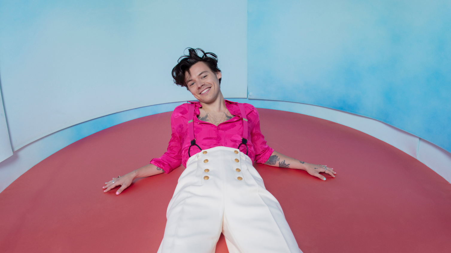 10 ca si tre giau nhat nuoc Anh anh 3