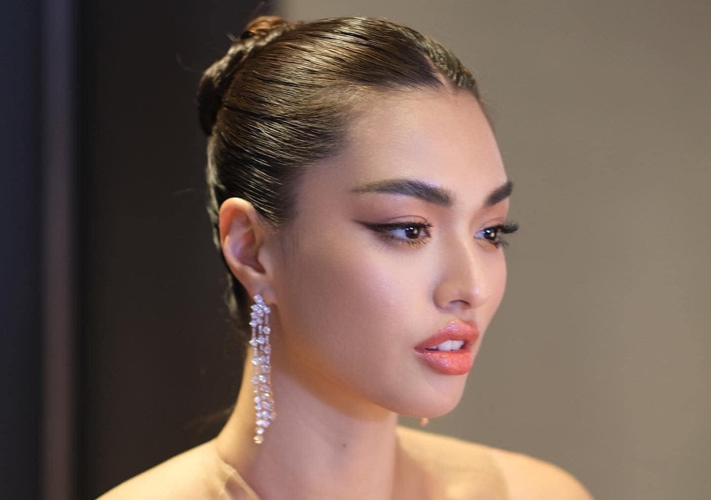 Bon nguoi dep Dong Nam A tai Hoa hau Hoan vu 2021 hinh anh