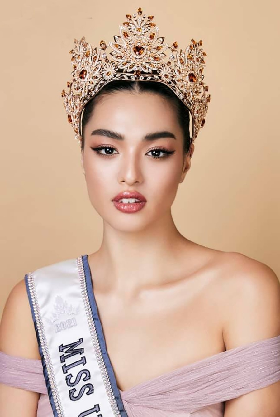 dai dien Dong Nam A tai Miss Universe anh 17