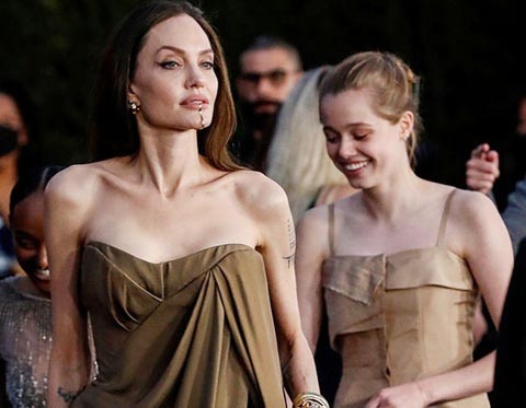 Me con Angelina Jolie dang thoi bung xu huong moi hinh anh