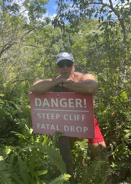 ty phu Jeff Bezos canh cao Leonardo DiCaprio anh 1