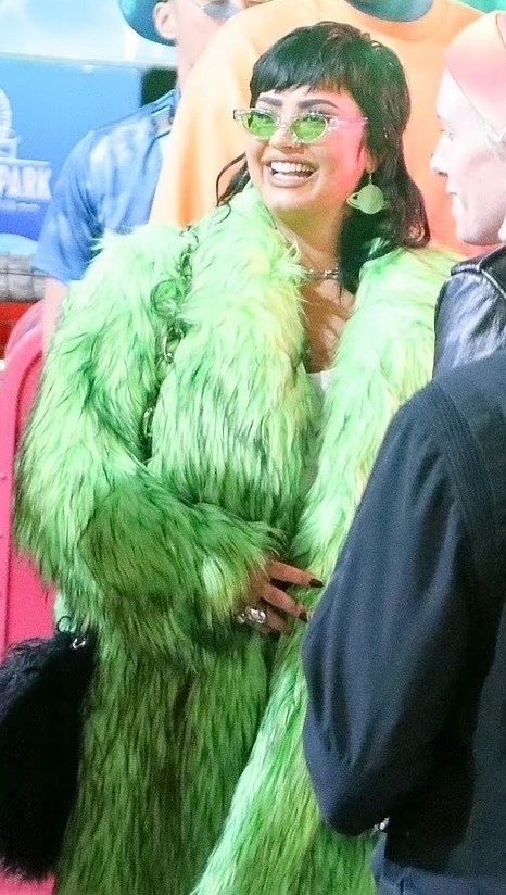 Paris Hilton tiec tung sau le cuoi anh 9