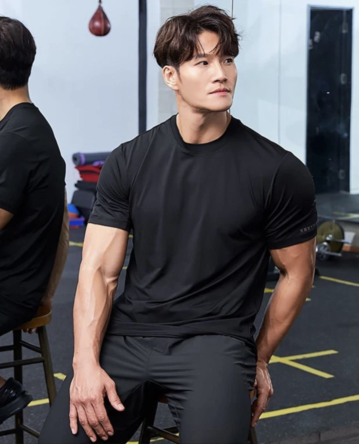 than hinh co bap cua Kim Jong Kook anh 5