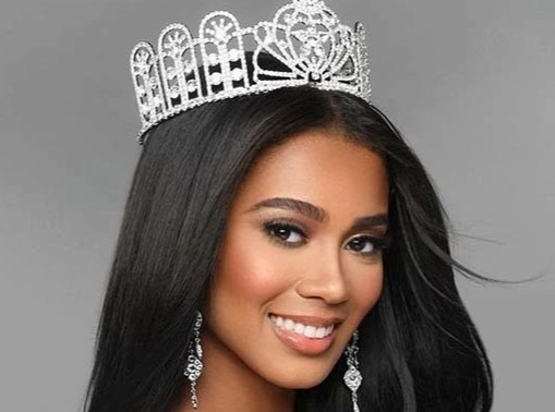 Miss Teen USA bat khoc khi dang quang hinh anh