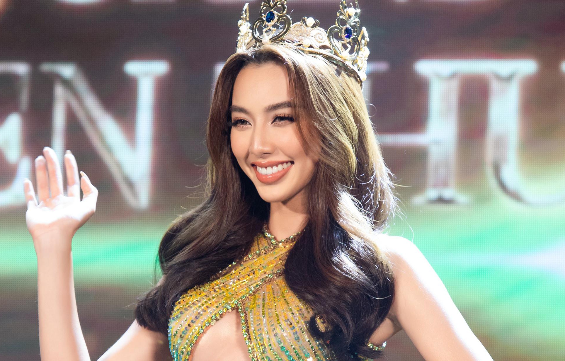 Thuy Tien: 'Toi chua dam tin minh dang quang' hinh anh