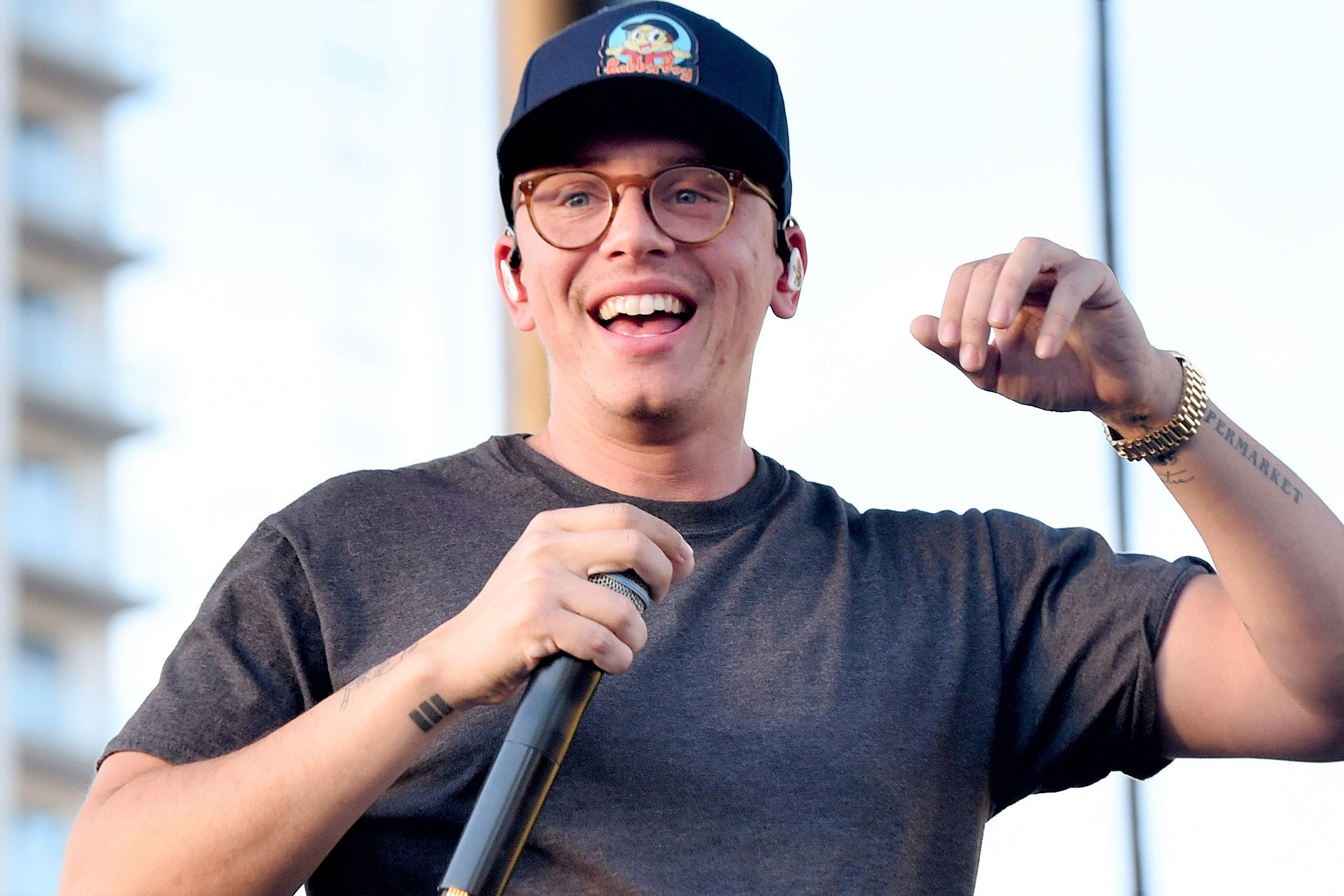 Ca khuc giup cuu song hang tram nguoi hinh anh