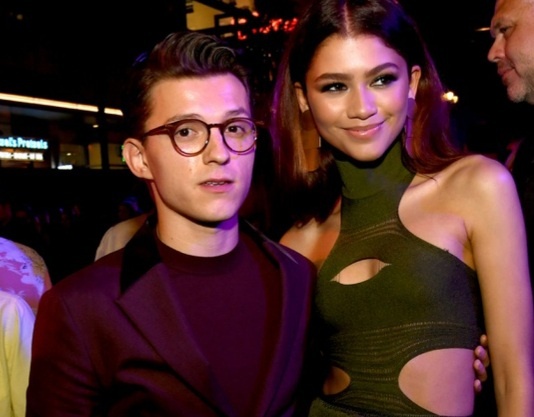 Zendaya tai nang hon danh xung ban gai Nguoi Nhen hinh anh