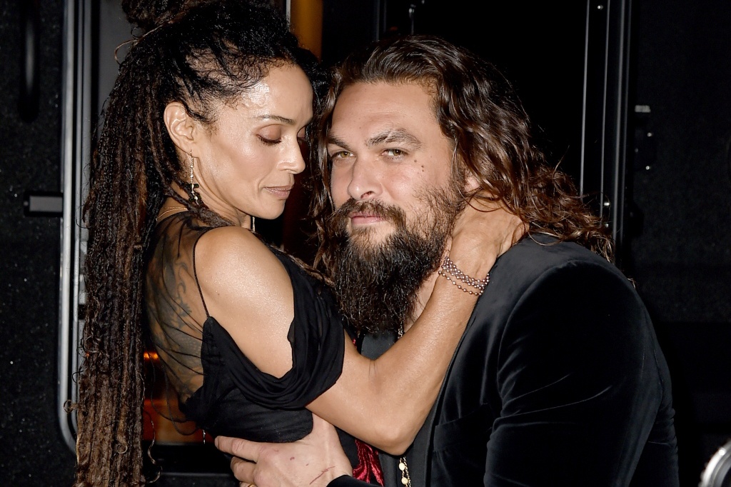 Dinh menh co tich cua Jason Momoa va vo truoc khi duong ai nay di hinh anh