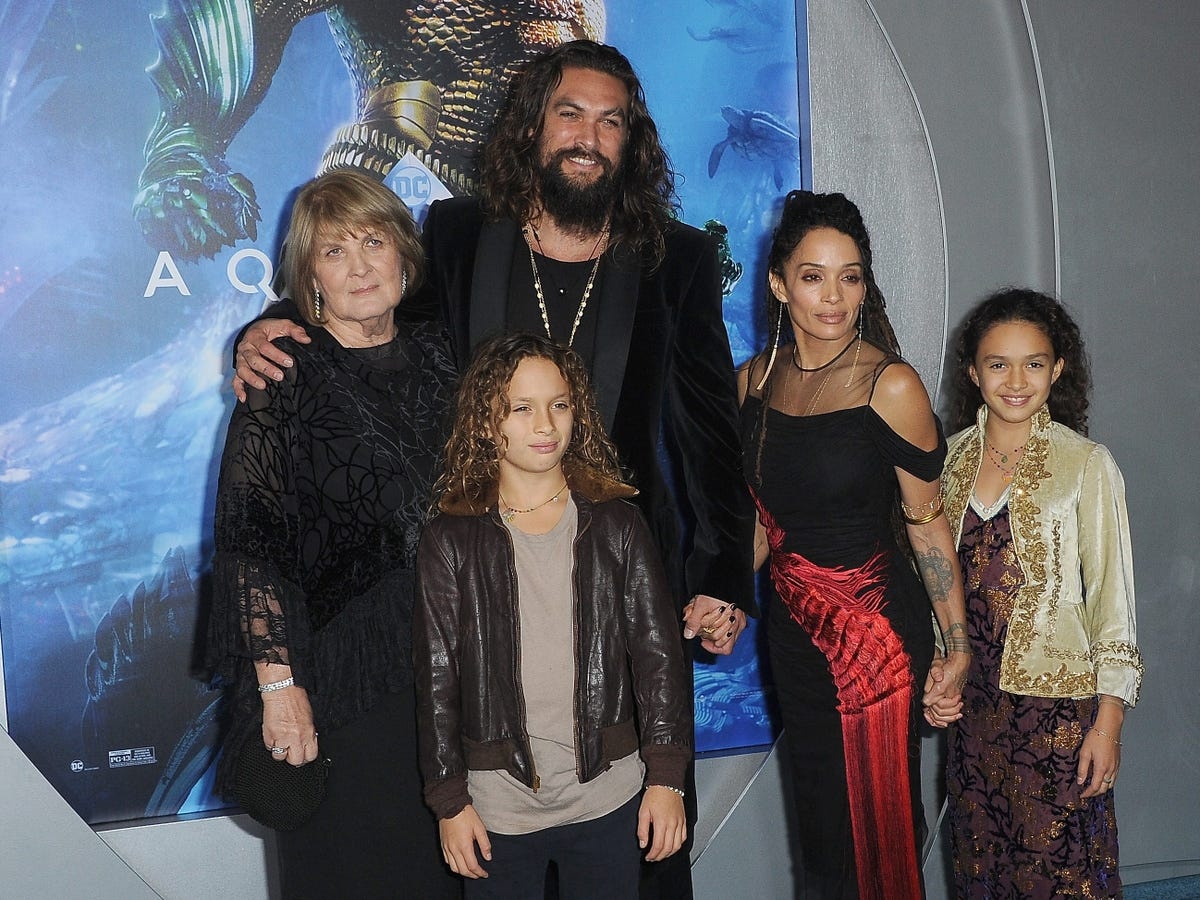 Jason Momoa ly than Lisa Bonet anh 3