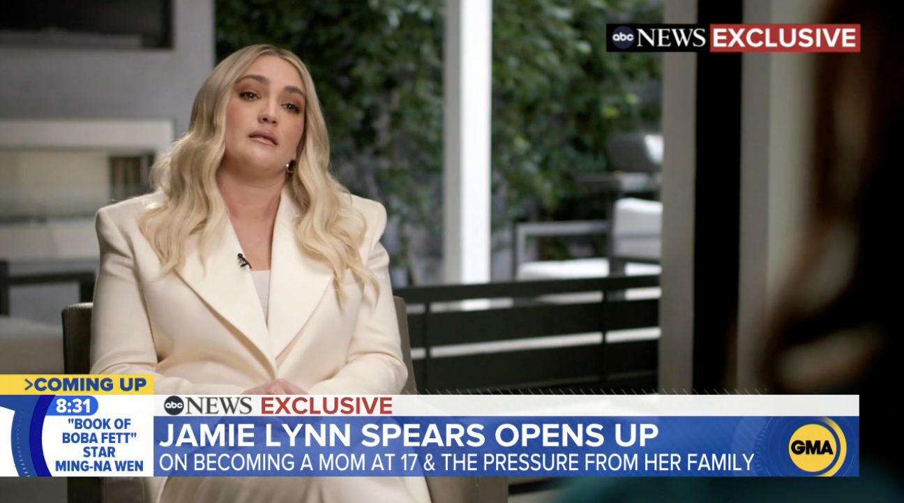 chi em Britney Spears dau khau anh 1