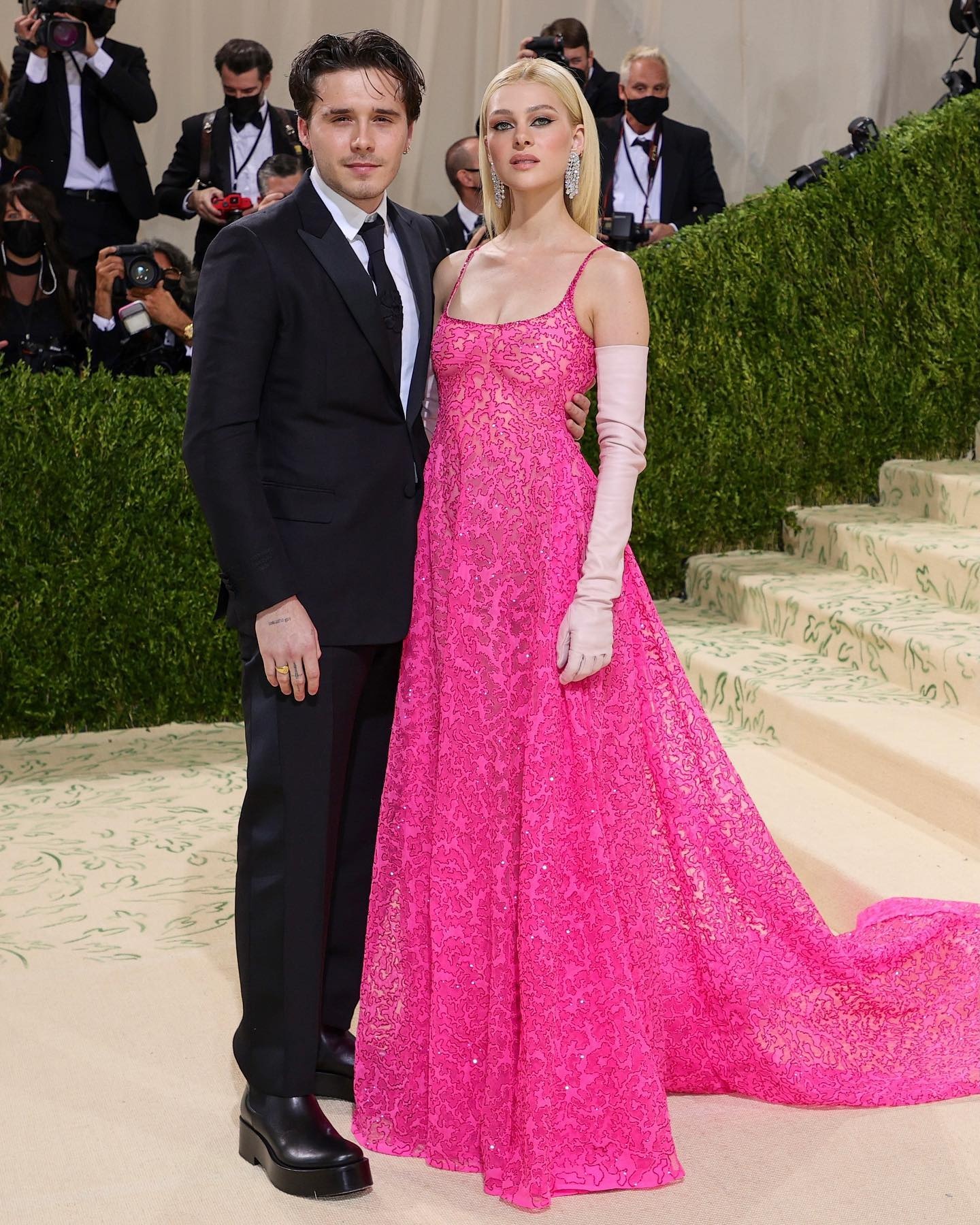 Brooklyn Beckham sap cuoi anh 1