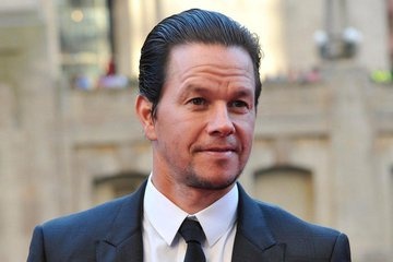 Mark Wahlberg tang 13,5 kg trong phim moi hinh anh