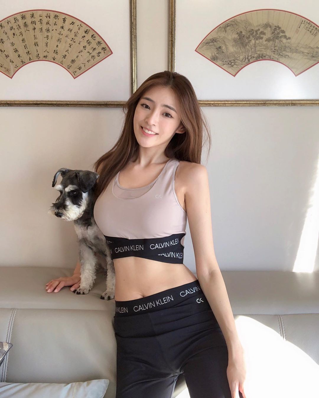 Á hậu Hong Kong ngoại tình với 7 người ảnh 2 A hau Hong Kong ngoai tinh voi 7 nguoi anh 2