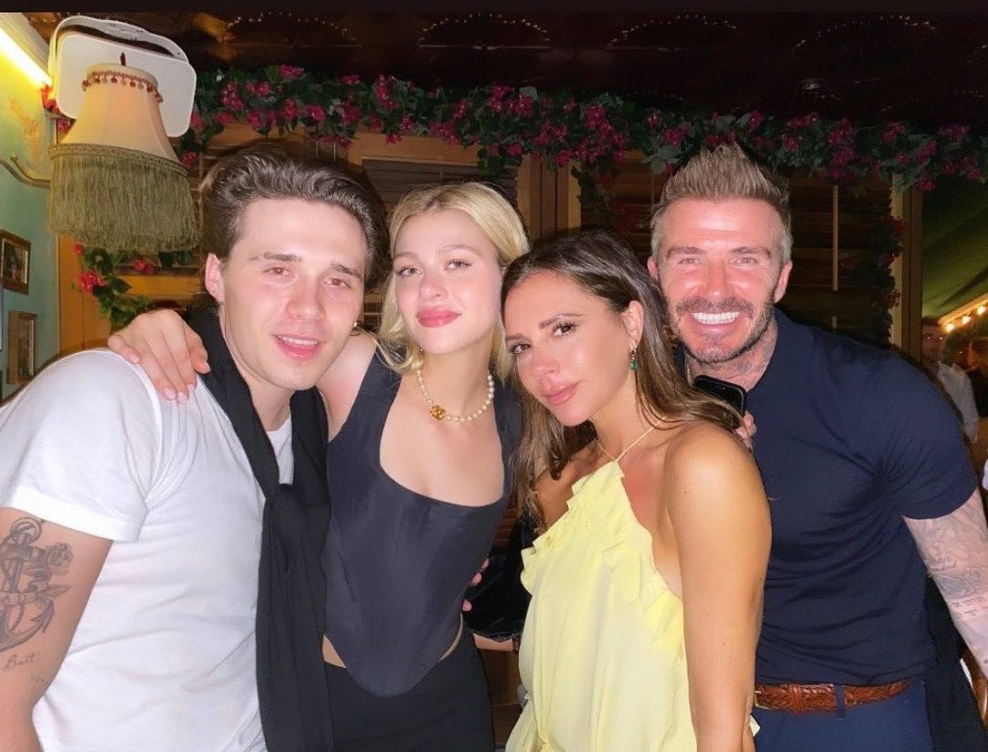 Le cuoi cua Brooklyn Beckham con duoc chu y hon ca Beckham va Victoria hinh anh