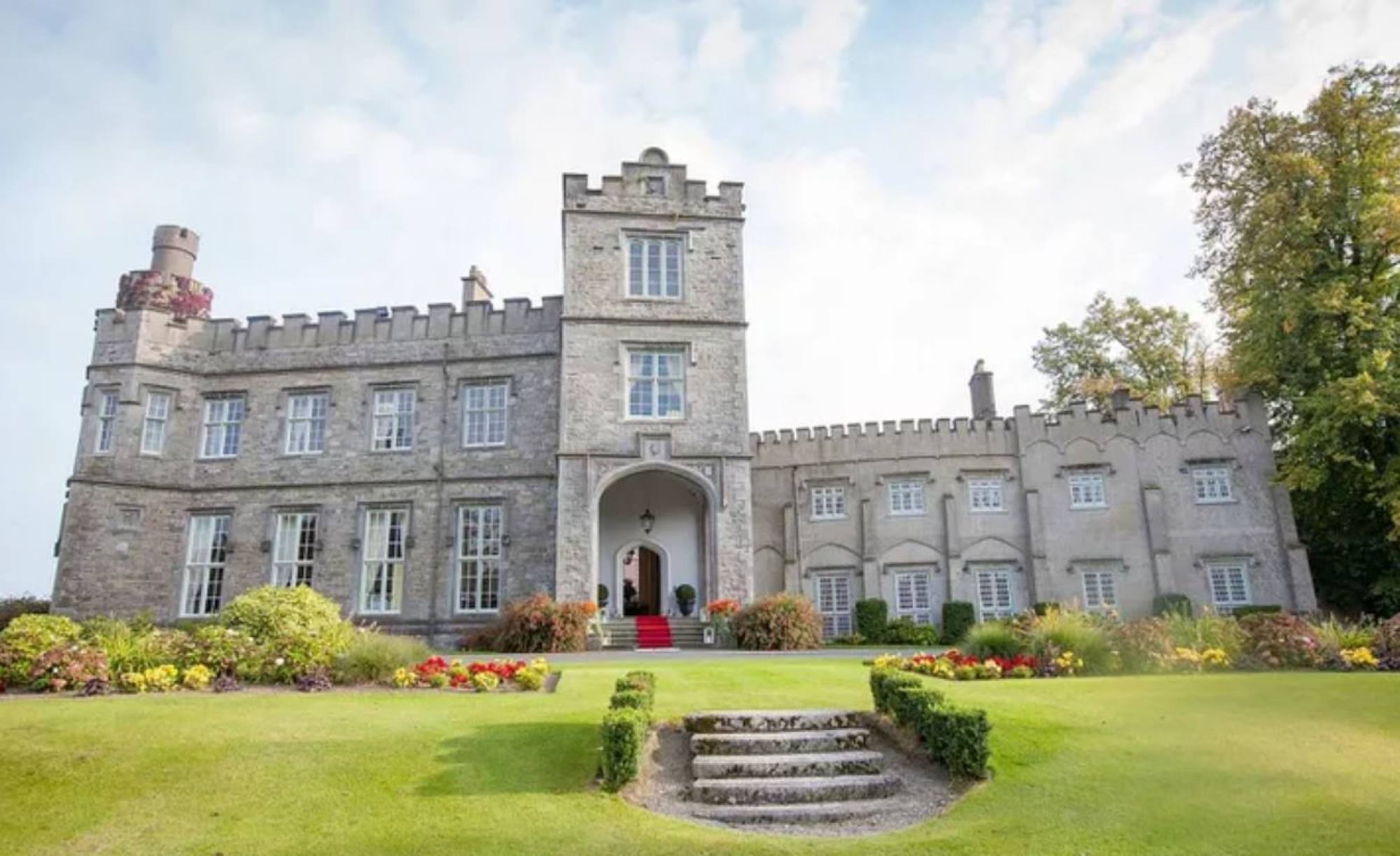 quy mo tiec cuoi cua Brooklyn Beckham anh 4