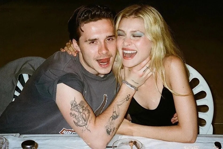 Brooklyn Beckham lai bi phan nan hinh anh