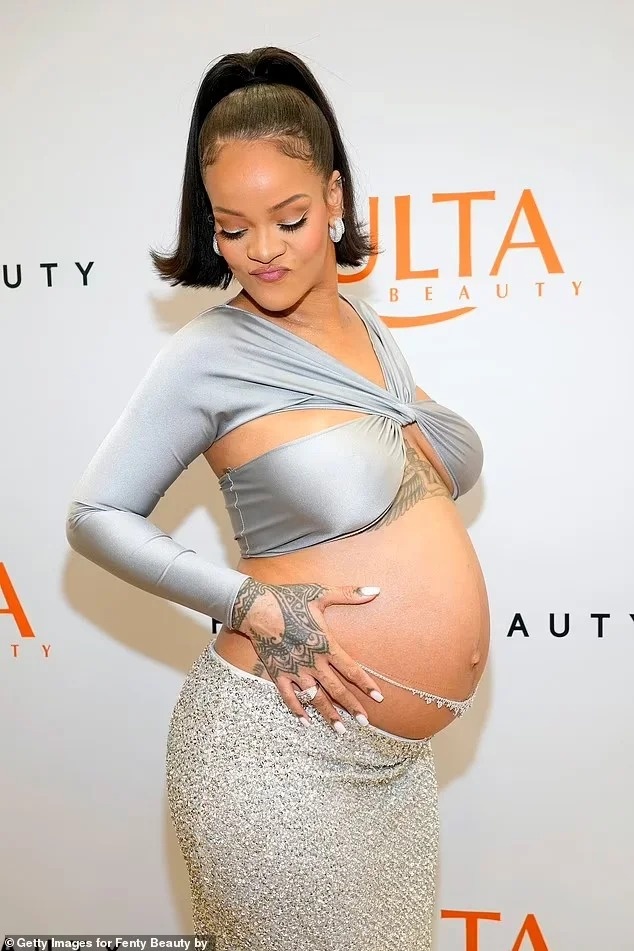 Rihanna bà mẹ tâm lý ảnh 1 Rihanna ba me tam ly anh 1