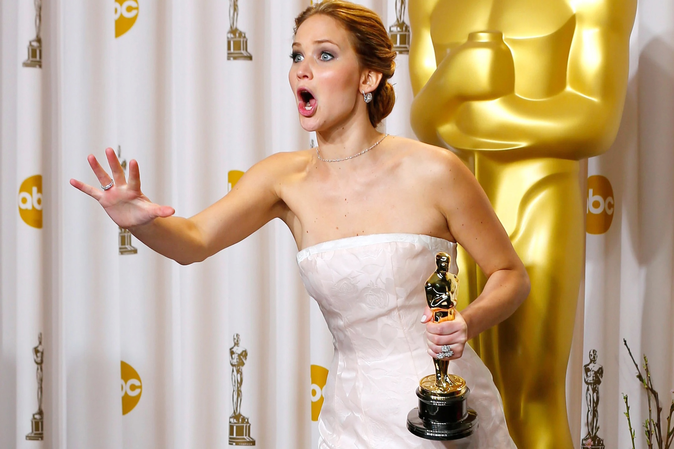 Khoanh khac dat gia nhat tren tham do Oscar hinh anh