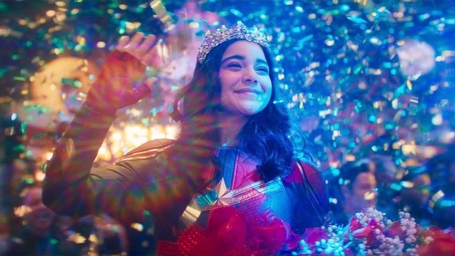 Sieu anh hung Hoi giao dau tien cua Marvel hinh anh