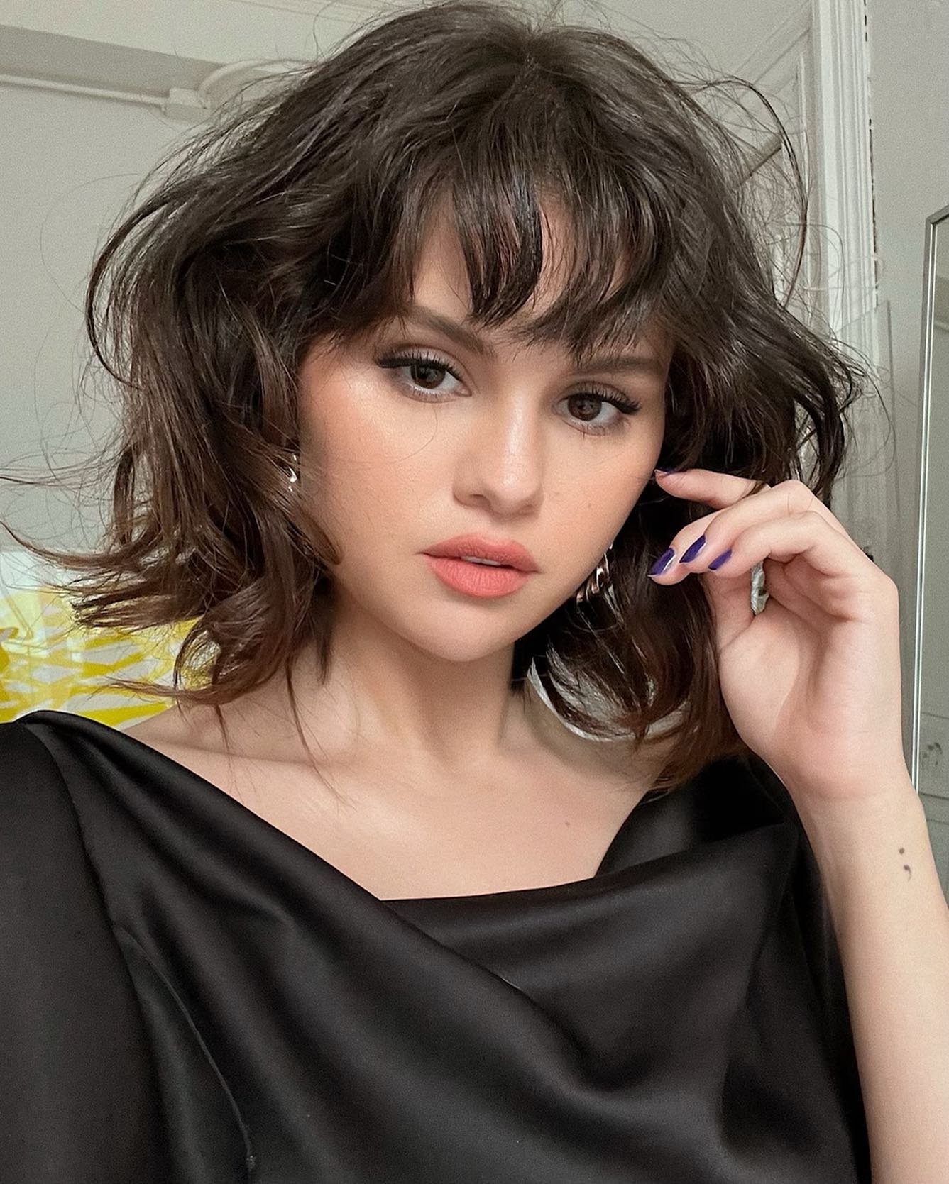 Selena Gomez khong dung mang xa hoi anh 1