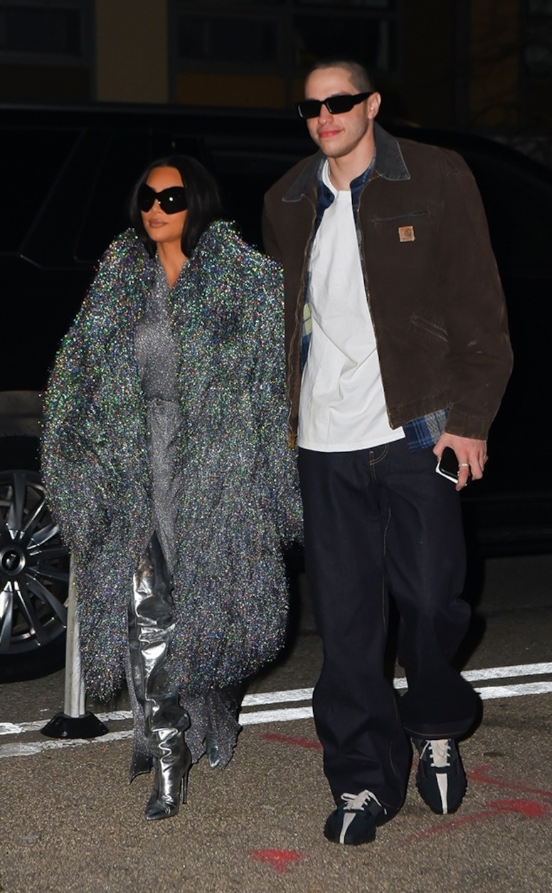 phong cach thoi trang cua Kim Kardashian va ban trai anh 12