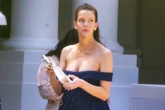 Chi vo giau co cua Brooklyn Beckham hinh anh