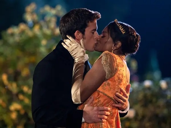 Canh nong trong Bridgerton 2 anh 1