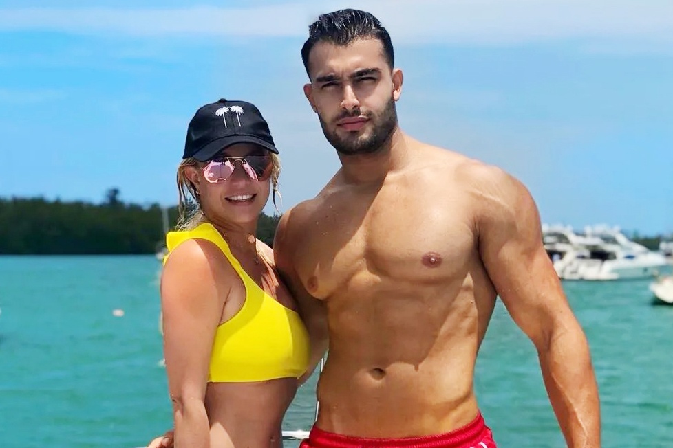 Noi so cua Britney Spears khi co con thu ba hinh anh