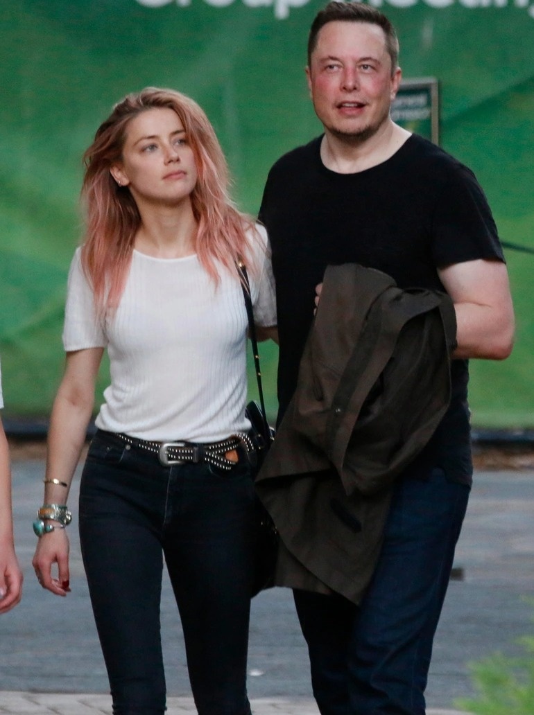 Elon Musk mua lai Twitter anh 2