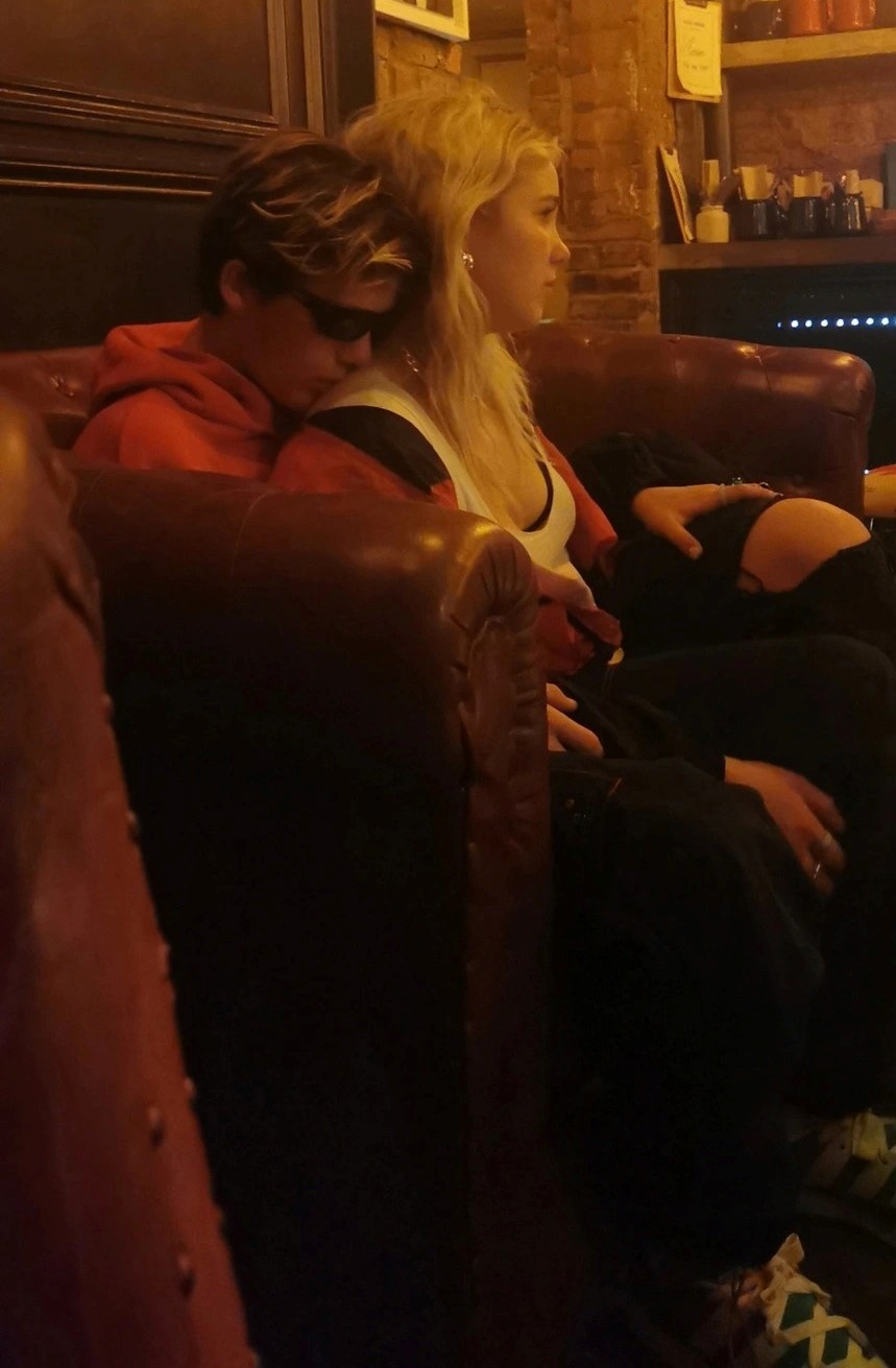 Truyền thống yêu và cưới sớm của nhà Beckham ảnh 3 Truyen thong yeu va cuoi som cua nha Beckham anh 3