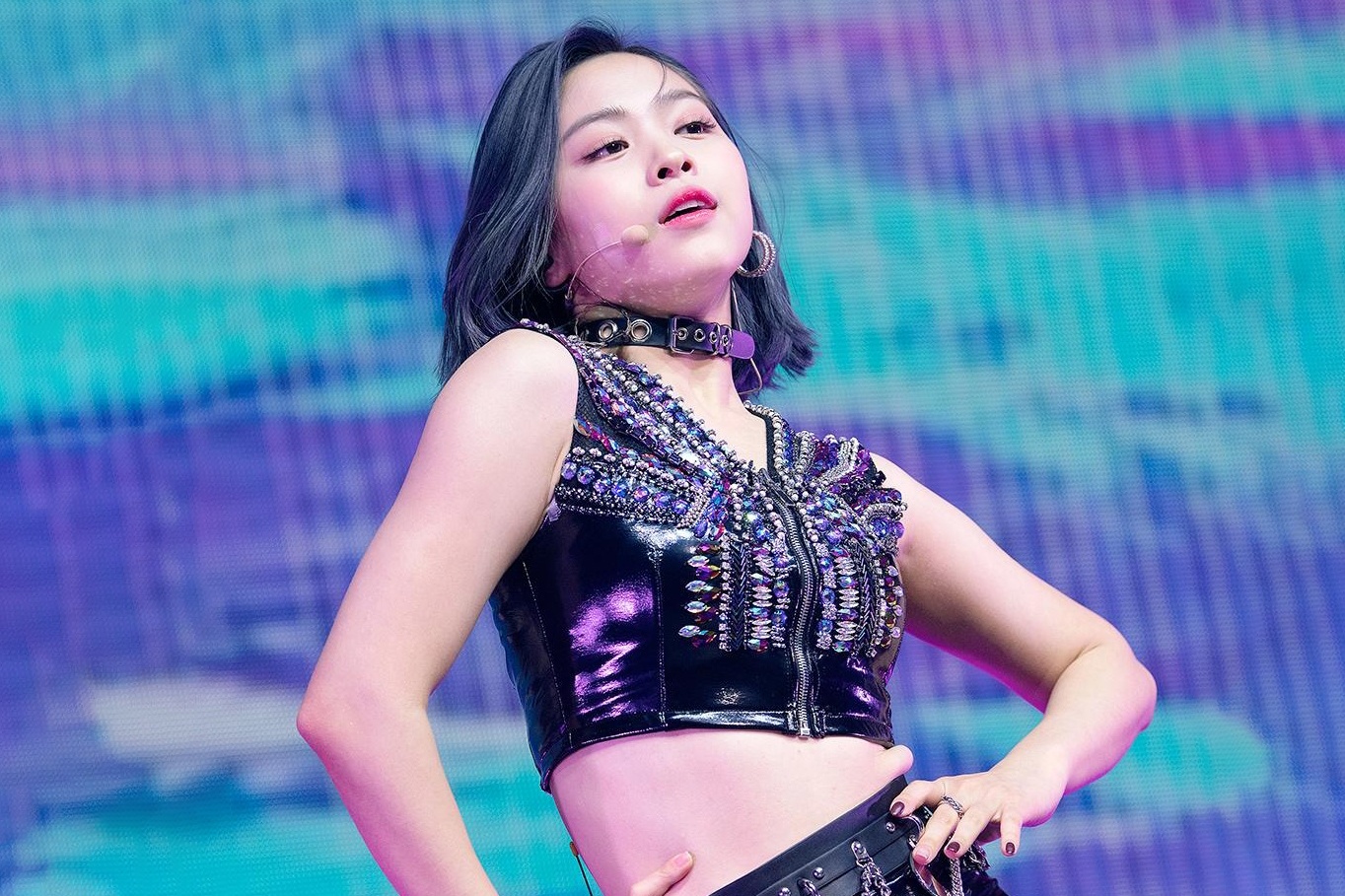 Cau chuyen bat ngo noi tieng cua nhung ca si hinh anh