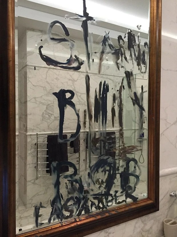 Johnny Depp dùng máu tố Amber Heard ngoại tình ảnh 1 Johnny Depp dung mau to Amber Heard ngoai tinh anh 1