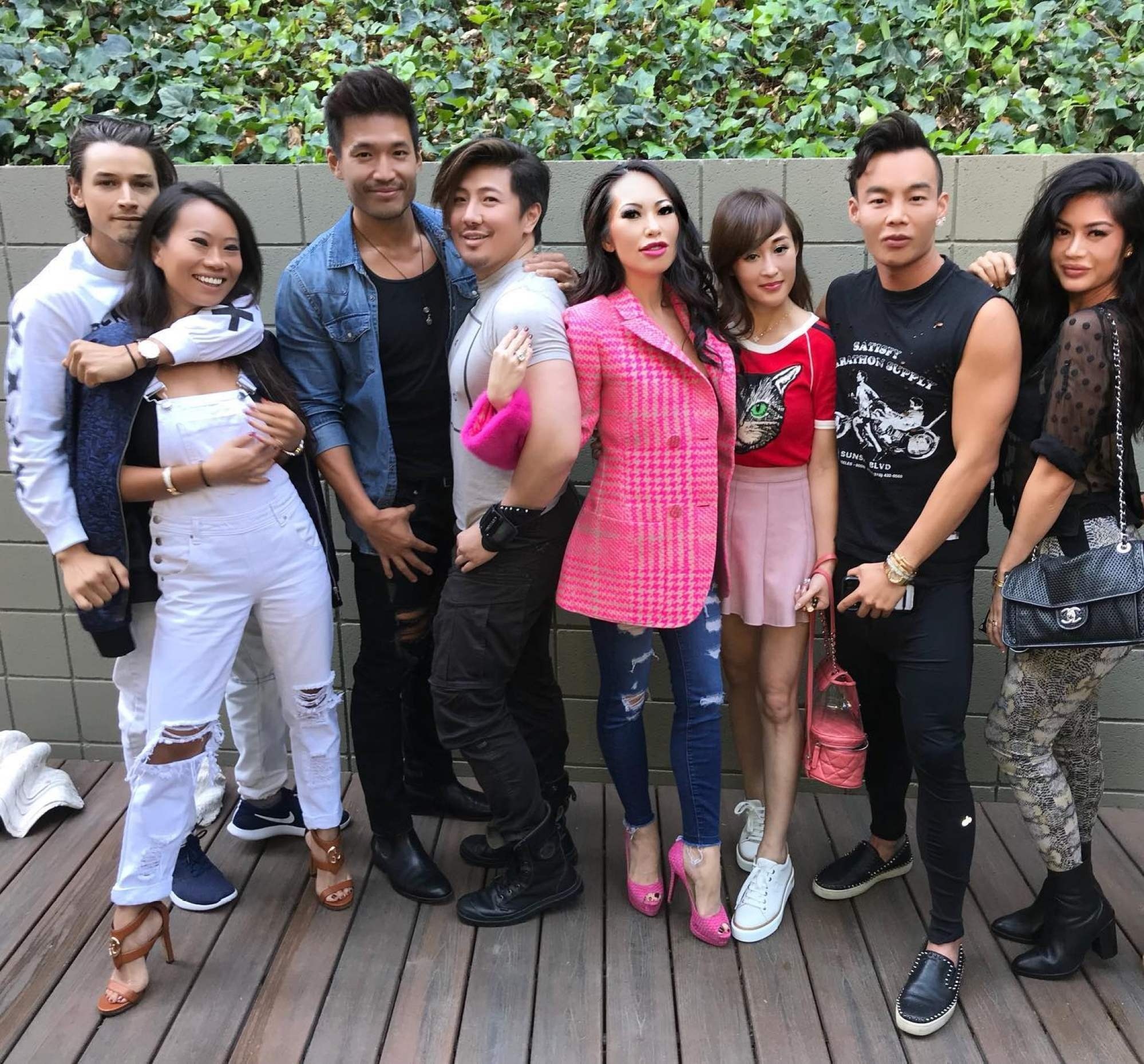 Bi an lon nhat cua Bling Empire anh 5