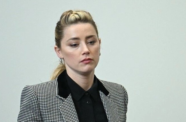 Amber Heard noi gi trong bai bao nam 2018? hinh anh