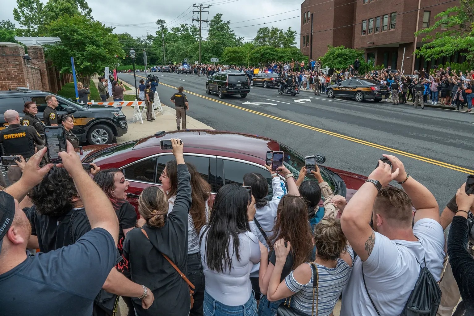 Depp chien thang truoc toa an du luan anh 2