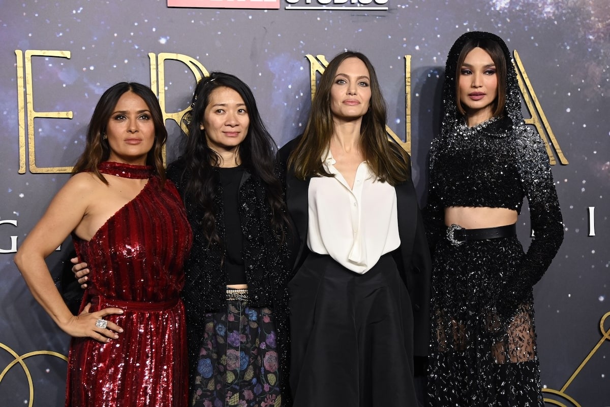 Angelina Jolie tro lai anh 1