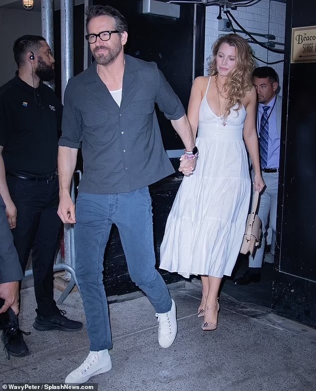 khoanh khac tinh tu cua Ryan Reynolds va Blake Lively anh 4