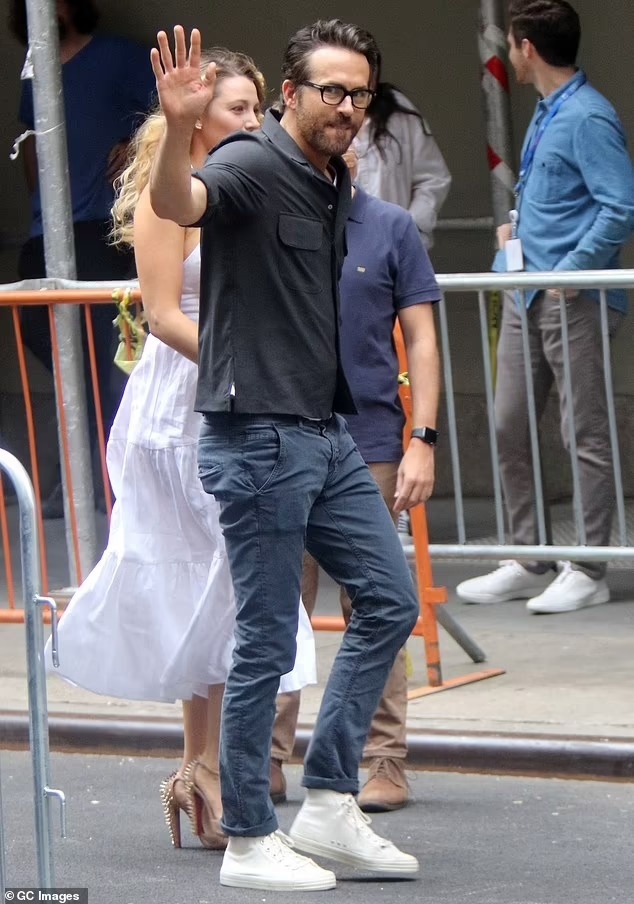 khoanh khac tinh tu cua Ryan Reynolds va Blake Lively anh 3